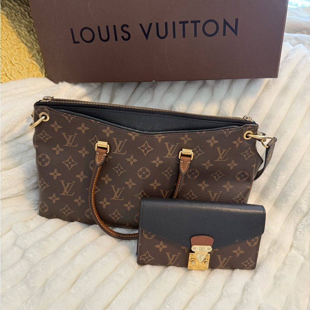Louis Vuitton Pallas Classic Brown Monogram Shoulder Bag